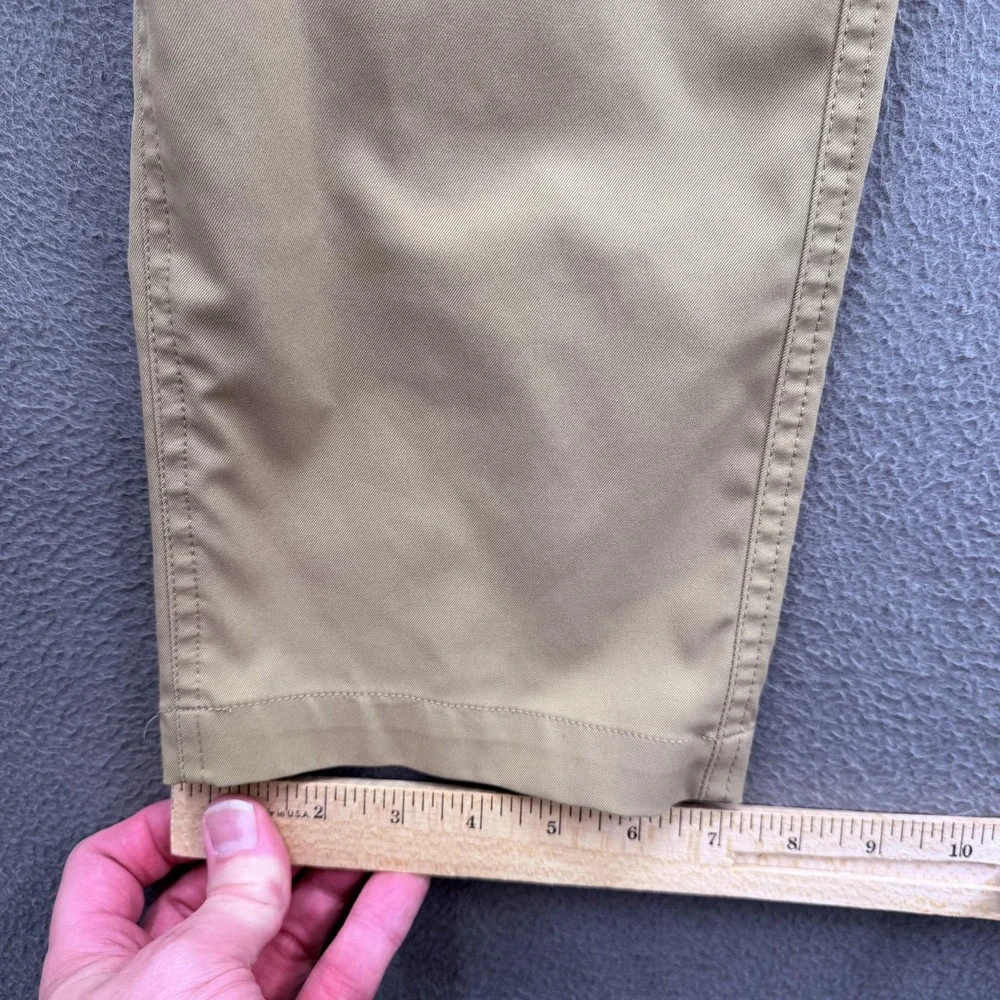 Bluffworks Pants Mens 31x34 (Fit 30/33) Beige Ascender Regular Fit Travel Chino